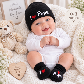 Black I ♥ Papa Hat and bootee set (NB-3 Months) 
