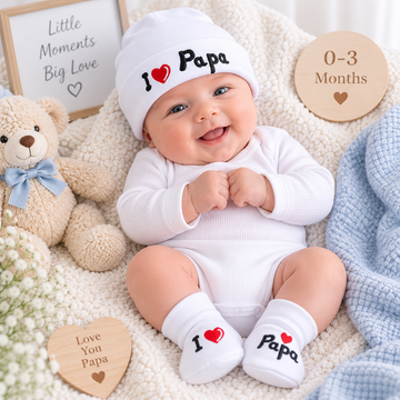 I ♥ Papa Hat and Bootee set (NB-3 Months) 
