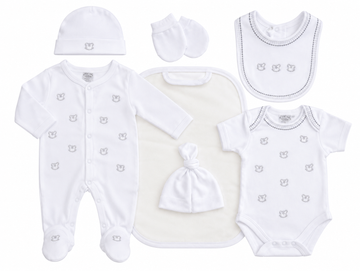 White 7 Piece Baby Starter Set (0-3 months) 
